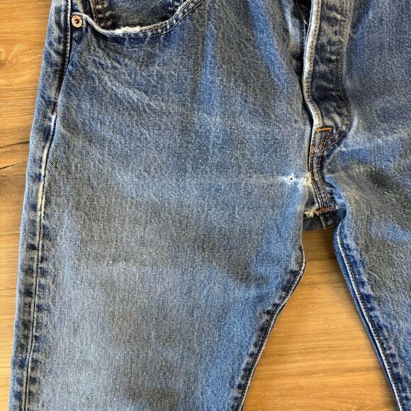 Levi’s 501 Blue Denim Button Fly High Waisted Blue Jeans Size 32 Classic Iconic - Picture 10 of 11